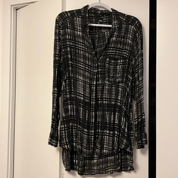 Wilfred Free light button up - Picture 1 of 3